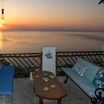 بيت للعطل Balcony On The Rocks