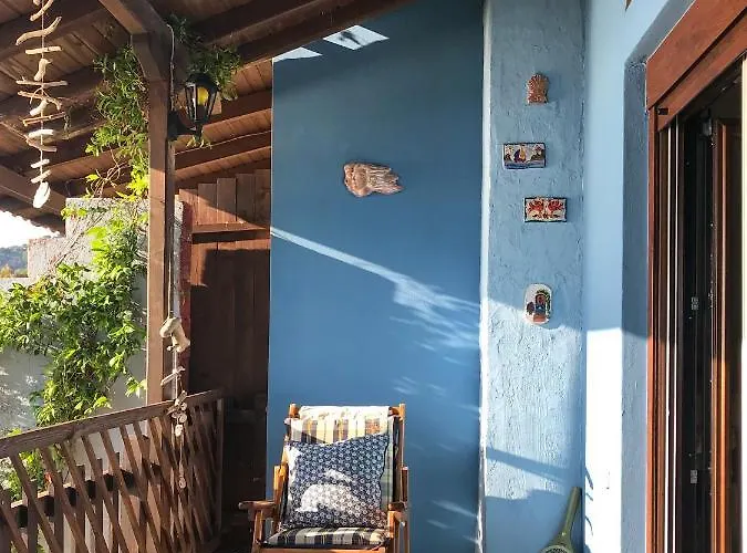 Balcony On The Rocks *