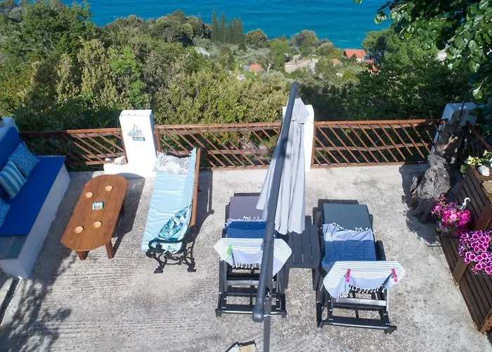 Balcony On The Rocks *